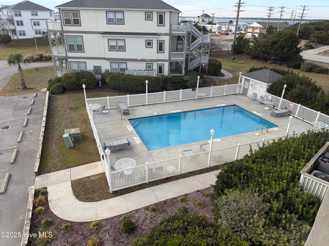 2802 Pier Pointe Drive, Emerald Isle, NC 28594