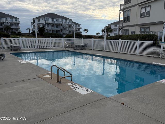 2802 Pier Pointe Drive, Emerald Isle, NC 28594