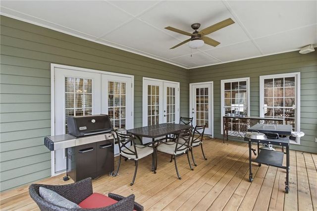 1038 Farmhouse Road, Gainesville, GA 30506