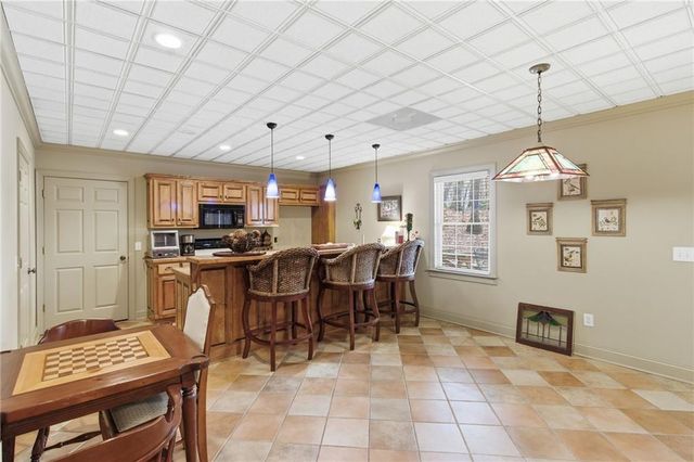 1038 Farmhouse Road, Gainesville, GA 30506