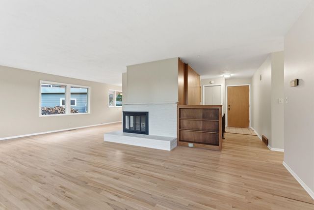 2827 E Mount Vernon Ct, Spokane, WA 99223