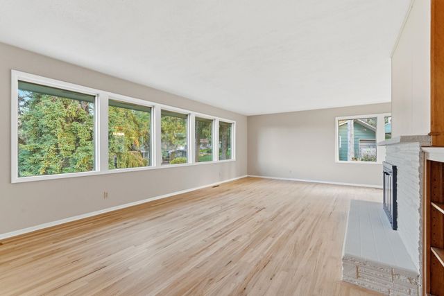 2827 E Mount Vernon Ct, Spokane, WA 99223