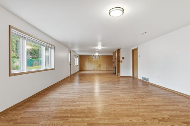 2827 E Mount Vernon Ct, Spokane, WA 99223