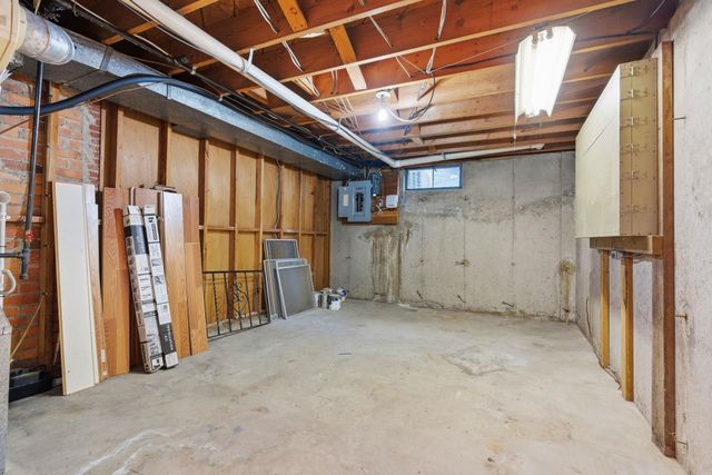 2827 E Mount Vernon Ct, Spokane, WA 99223