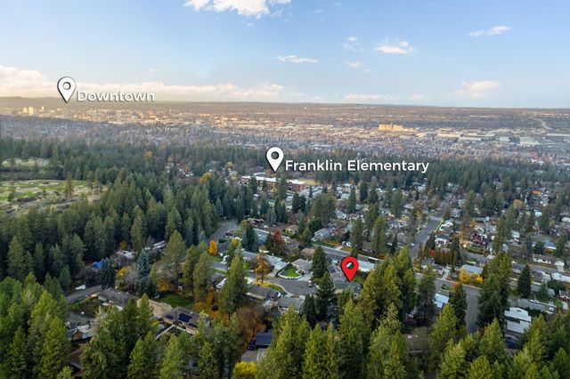 2827 E Mount Vernon Ct, Spokane, WA 99223