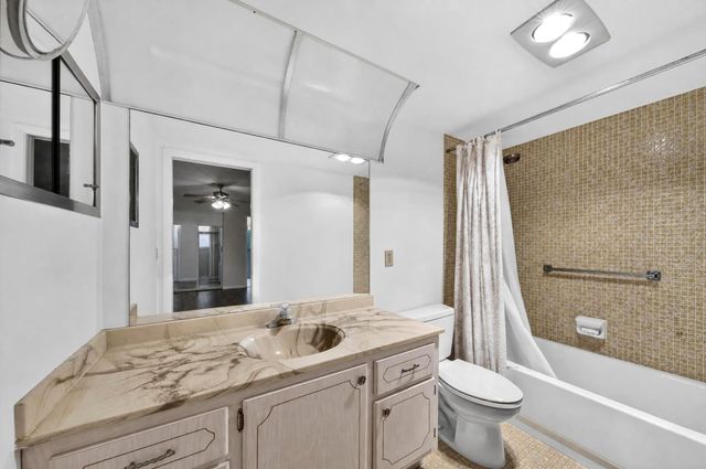 206 Richmond A 206, Deerfield Beach, FL 33442