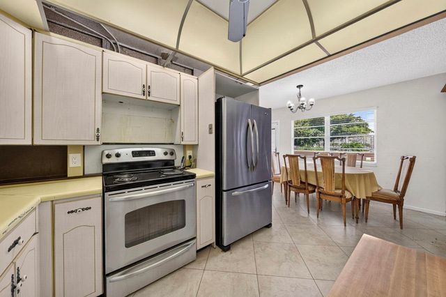 206 Richmond A 206, Deerfield Beach, FL 33442
