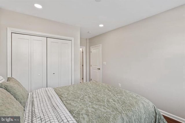 444 KENYON ST NW, Washington, DC 20010