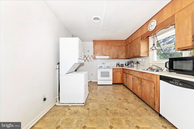 7029 ROCK CREEK DR, Frederick, MD 21702