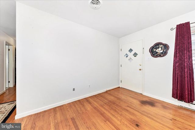 7029 ROCK CREEK DR, Frederick, MD 21702