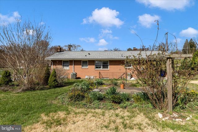 7029 ROCK CREEK DR, Frederick, MD 21702