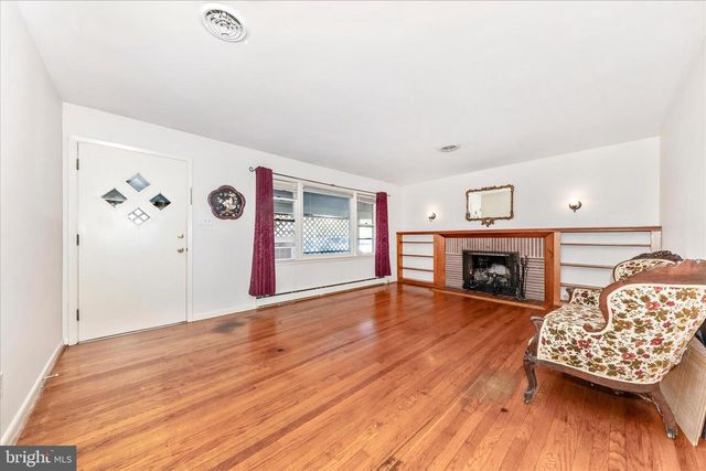 7029 ROCK CREEK DR, Frederick, MD 21702