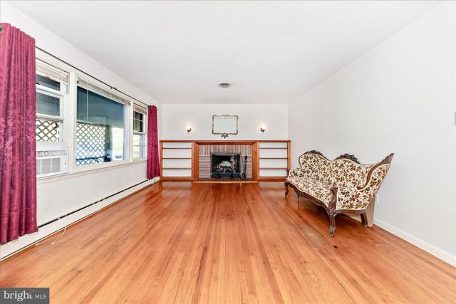 7029 ROCK CREEK DR, Frederick, MD 21702