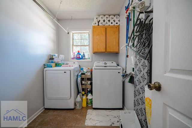 411 Christopher Drive, Hinesville, GA 31313