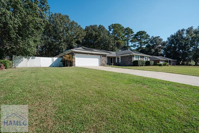 411 Christopher Drive, Hinesville, GA 31313