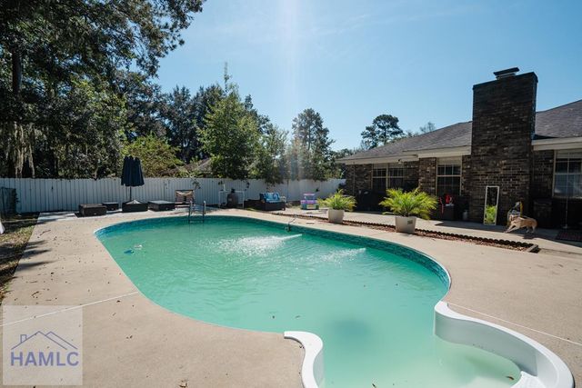 411 Christopher Drive, Hinesville, GA 31313