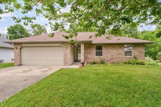 450 S Basswood Avenue, Republic, MO 65738