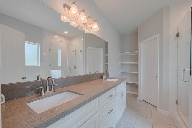 7981 Saint Louis Street, Houston, TX 77028