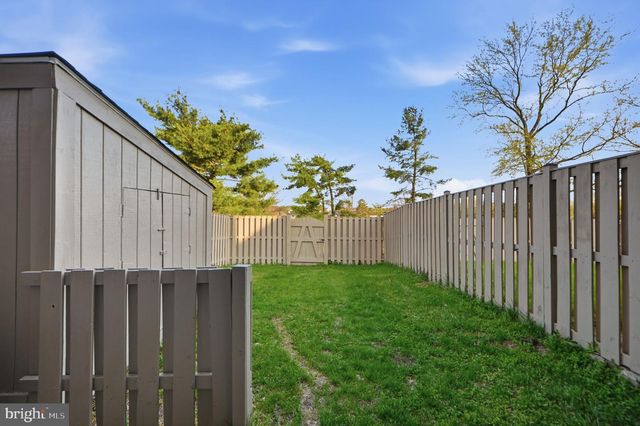 1227 SPRINGTIDE PL, Herndon, VA 20170