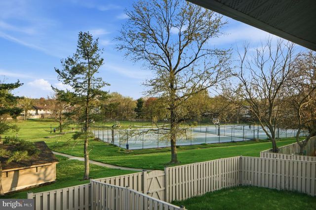 1227 SPRINGTIDE PL, Herndon, VA 20170