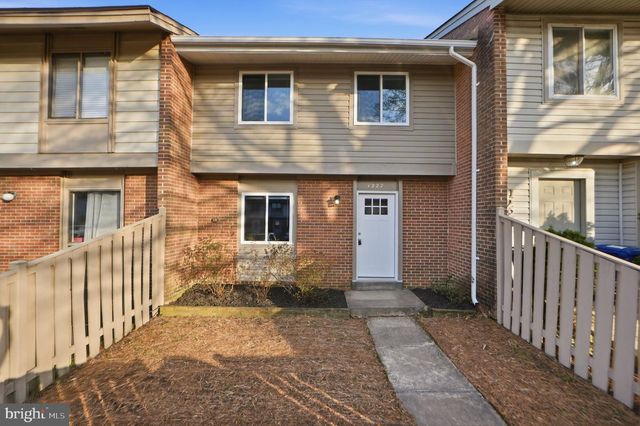 1227 SPRINGTIDE PL, Herndon, VA 20170