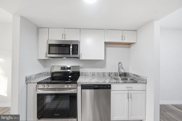 1227 SPRINGTIDE PL, Herndon, VA 20170