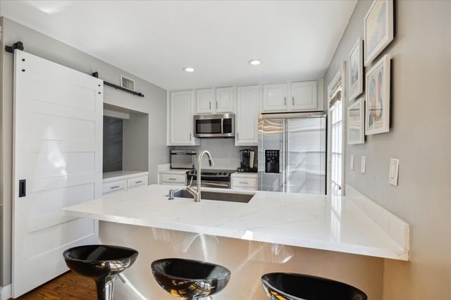 2413 Kingston Street, Houston, TX 77019