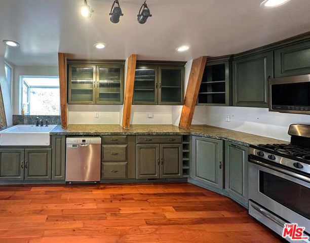 2445 Burson Road, Topanga (los Angeles), CA 90290