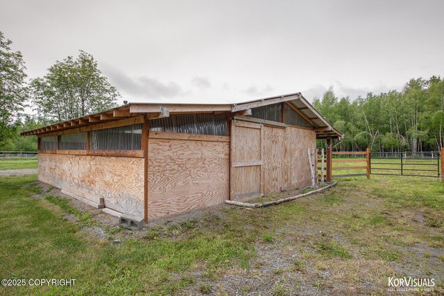 4251 N Pitman Road, Wasilla, AK 99623