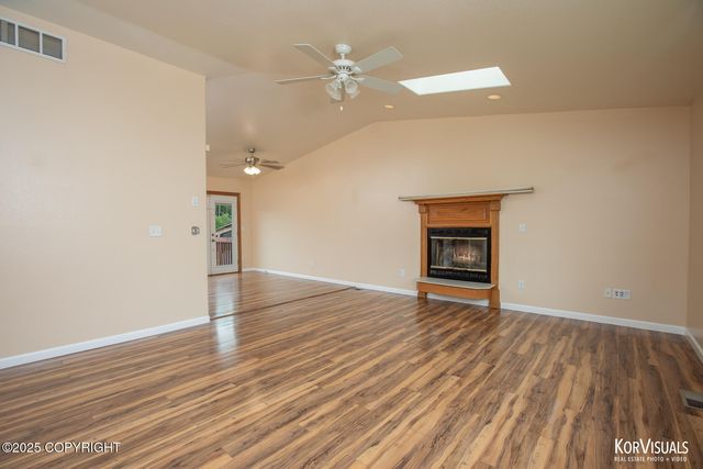 4251 N Pitman Road, Wasilla, AK 99623