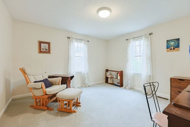 15 Tilting Rock Rd, Wrentham, MA 02093