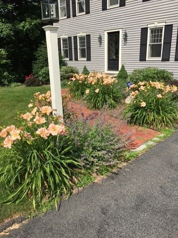 15 Tilting Rock Rd, Wrentham, MA 02093