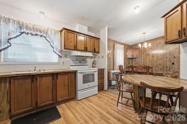 1200 Barkers Creek Road, Whittier, NC 28789