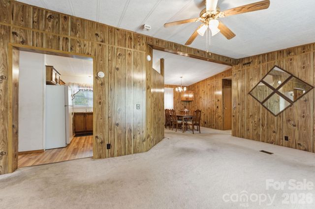 1200 Barkers Creek Road, Whittier, NC 28789
