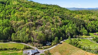 1200 Barkers Creek Road, Whittier, NC 28789