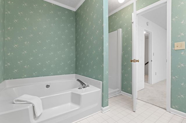 40 Wood Pointe Drive, Greenville, SC 29615