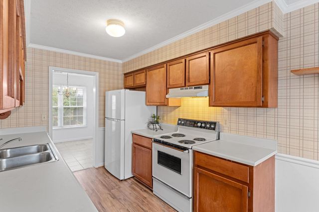 40 Wood Pointe Drive, Greenville, SC 29615