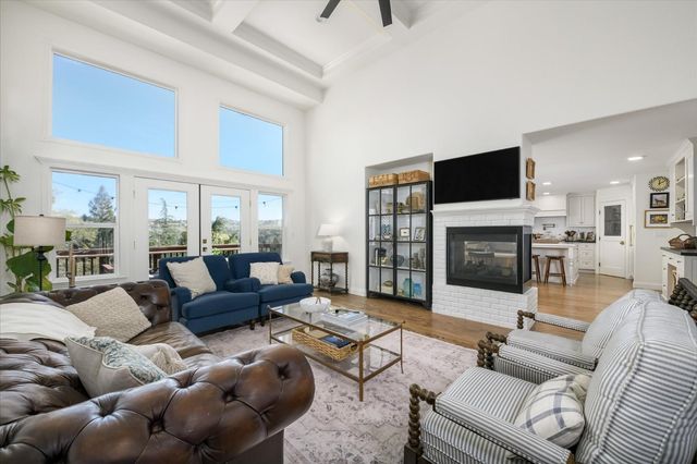 3177 Warren Ln, El Dorado Hills, CA 95762