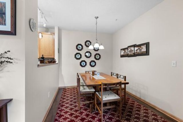 12795 Collegeview Drive 203, Eden Prairie, MN 55347