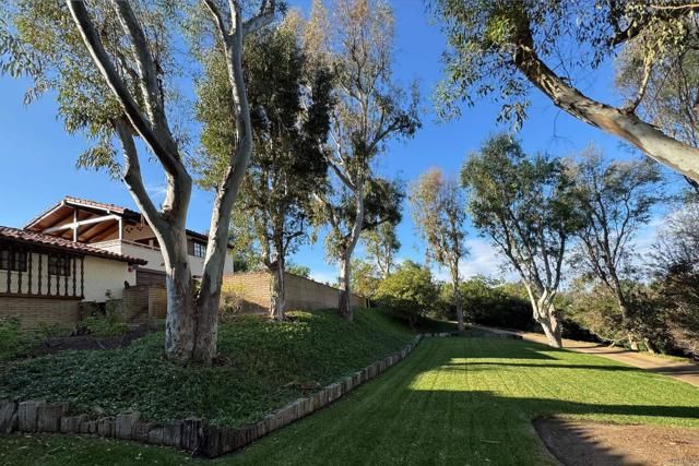5443 Calzada Del Bosque, Rancho Santa Fe, CA 92067