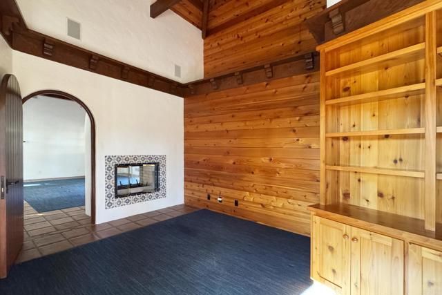 5443 Calzada Del Bosque, Rancho Santa Fe, CA 92067