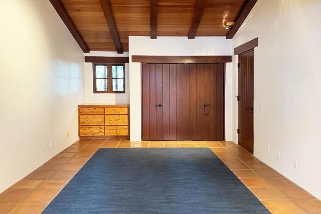 5443 Calzada Del Bosque, Rancho Santa Fe, CA 92067