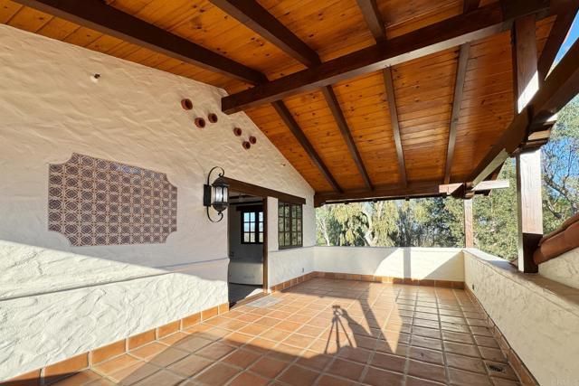 5443 Calzada Del Bosque, Rancho Santa Fe, CA 92067