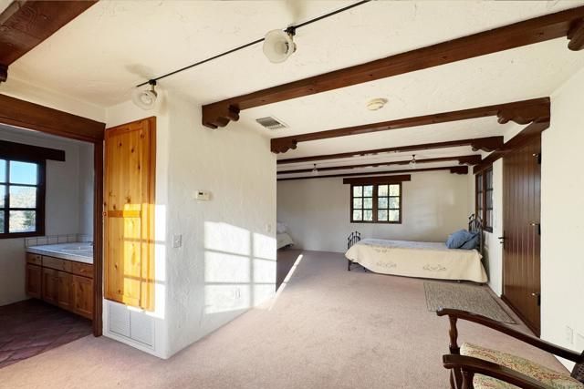 5443 Calzada Del Bosque, Rancho Santa Fe, CA 92067