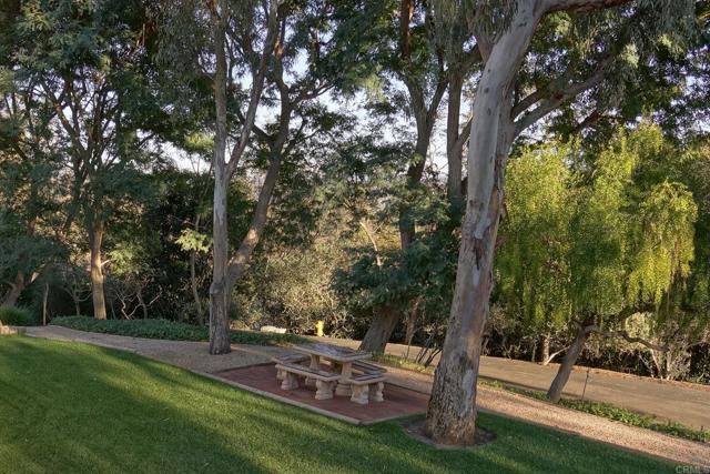 5443 Calzada Del Bosque, Rancho Santa Fe, CA 92067