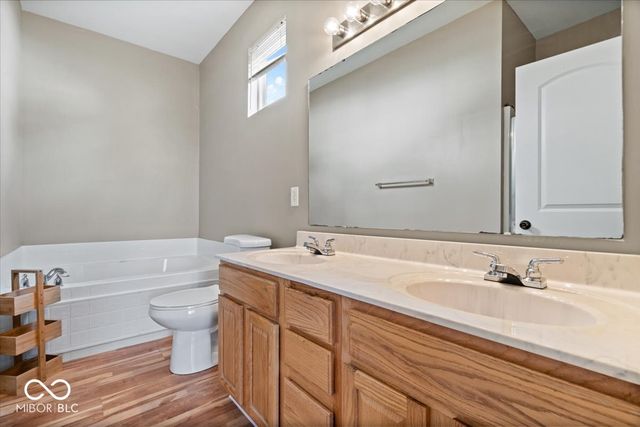 5416 Brassie Drive, Indianapolis, IN 46235