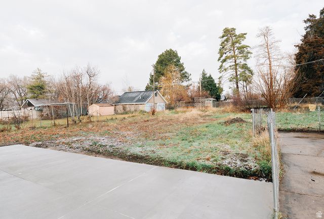 345 E 600 S, Centerville, UT 84014