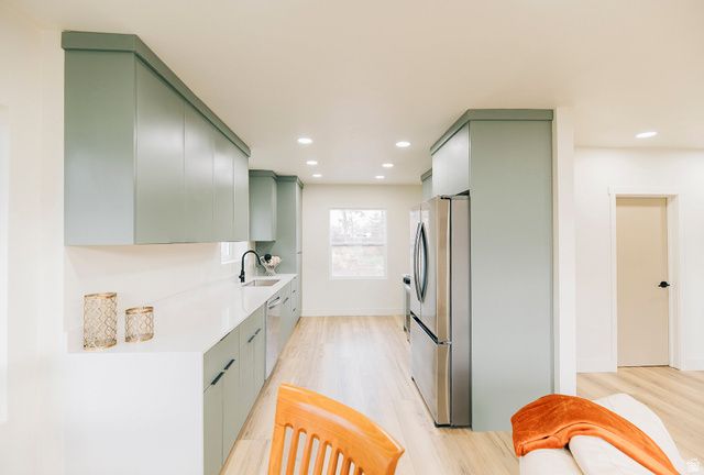 345 E 600 S, Centerville, UT 84014