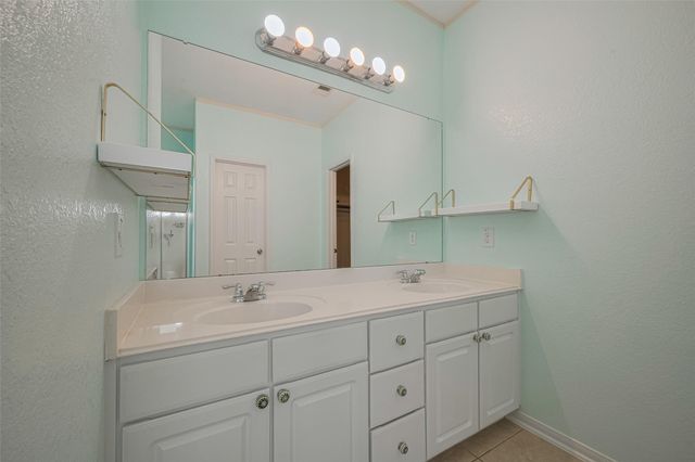 5003 Forest Moss Court, Houston, TX 77084