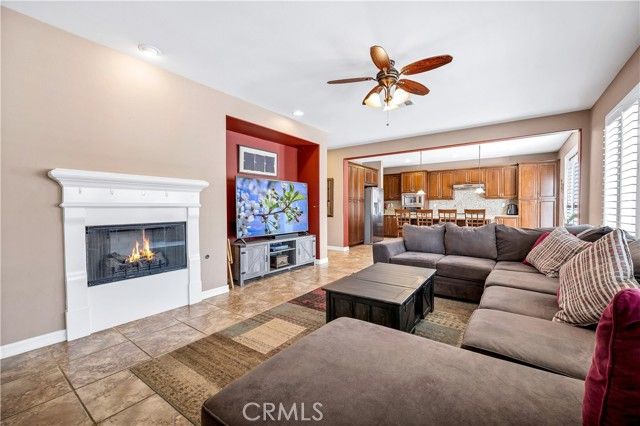 353 Caldera, Perris, CA 92570